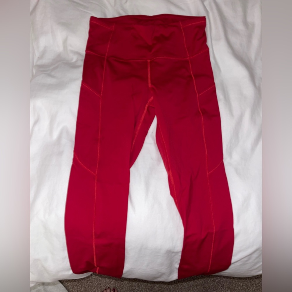 Lululemon leggings with thigh pockets